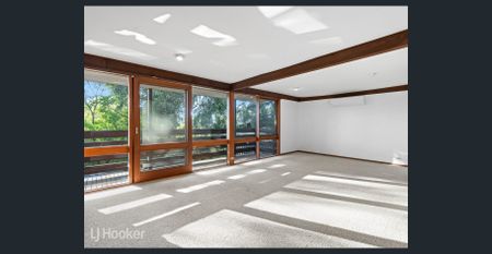 Beautiful Home In Sought After Location!!! - Photo 3