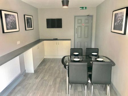 4 bedroom house share to rent - Photo 4