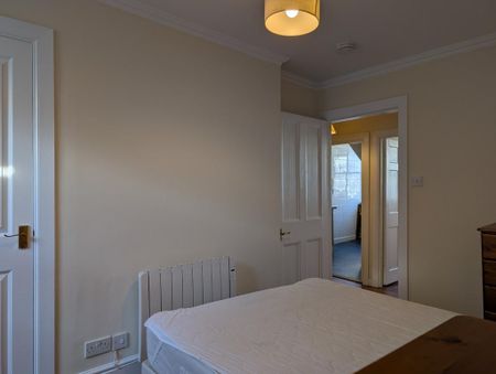 1 bedroom flat to rent - Photo 4