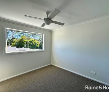 Sleek, Spacious & Brand New - Photo 4