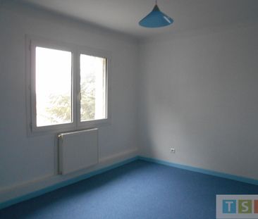 Location Appartement 3 pièces 77m² LANNEMEZAN 65300 - Photo 6