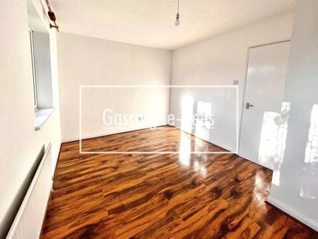 Habershon Drive, Camberley GU16 - Photo 2