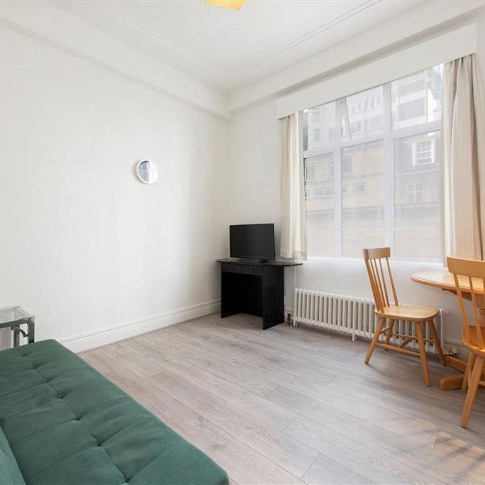 1 bedroom flat to rent - Photo 1