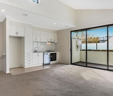 Near New Lifestyle Pad won't last long! - Photo 2