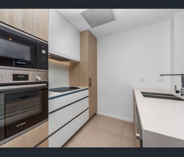 805/8 Zillah Street, Stones Corner QLD 4120 - Apartment For Rent | ... - Photo 6