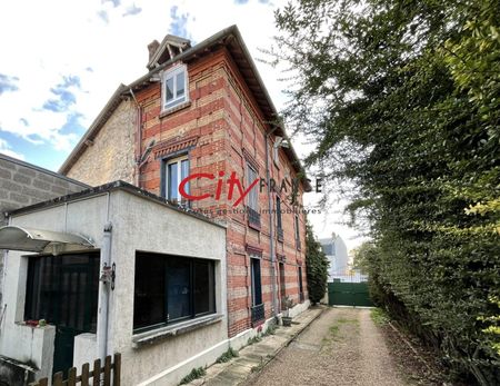 Location Maison 5 pièces 116m² TRIEL SUR SEINE 78510 - Photo 2