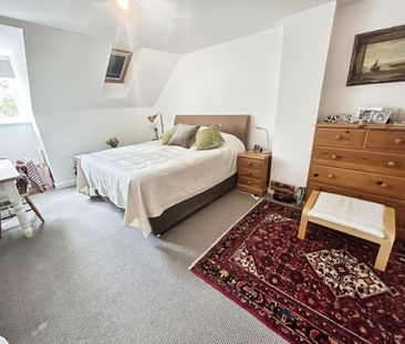 Two-Bedrooms Maisonette - Photo 4