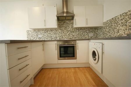 1 bedroom flat to rent - Photo 3