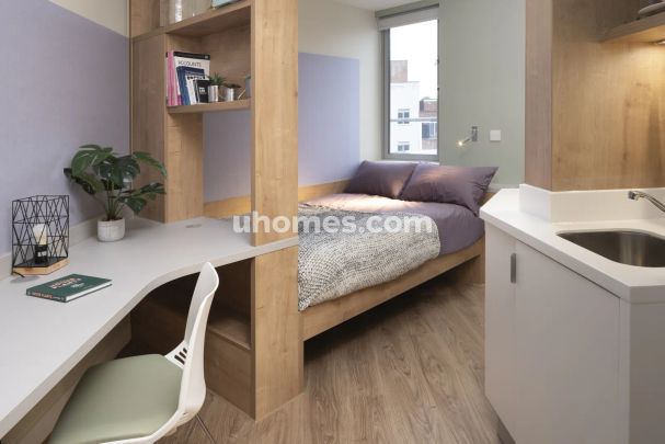 Standard Studio - Photo 1