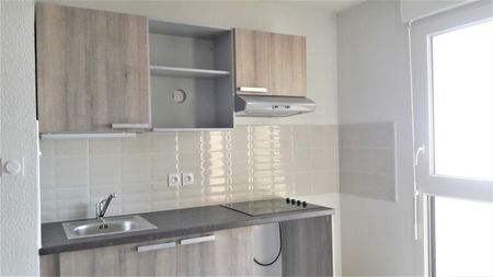 Location Appartement 3 pièces 63m² ST ORENS DE GAMEVILLE 31650 - Photo 4