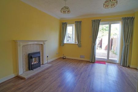 2 bedroom terraced house to rent - Photo 2