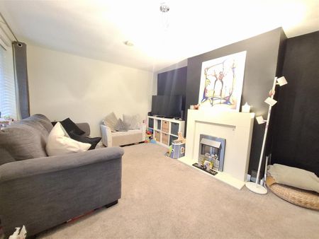 Marlins Turn, Hemel Hempstead - Photo 3