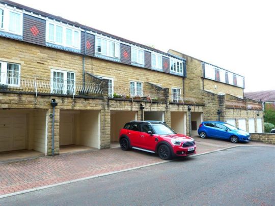 Byron Mews, Bingley, West Yorkshire - Photo 1