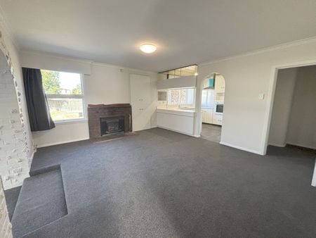 56 Peer Street, Upper Riccarton, NZ 8041 - Photo 4