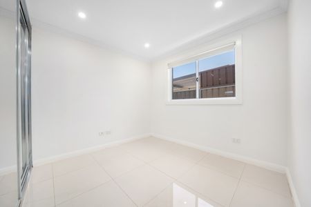 Stylish 2 Bedroom Granny Flat - Photo 4