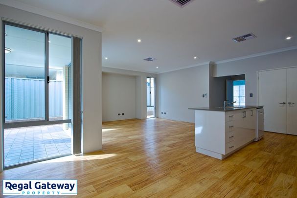 6 Canunda Approach, WANDI WA 6167 - Photo 1