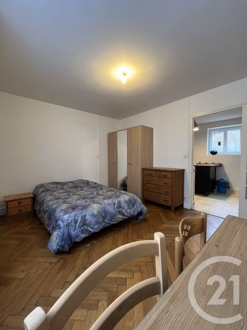 Location Appartement 2 pièces 29m² SOUILLAC 46200 - Photo 3
