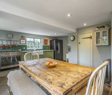 5 bedroom detached house to rent - Photo 5