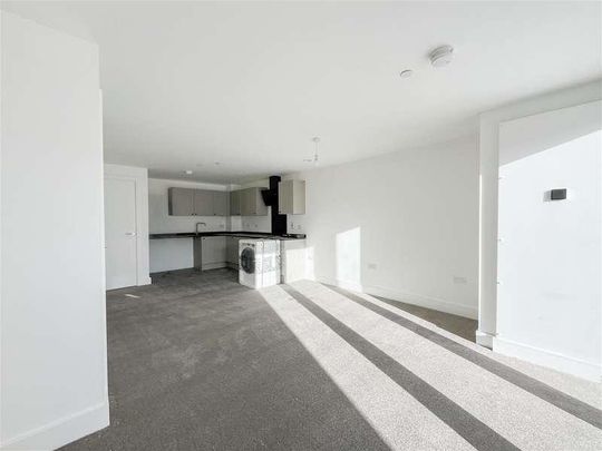 Martin Court, Hastings - Photo 1