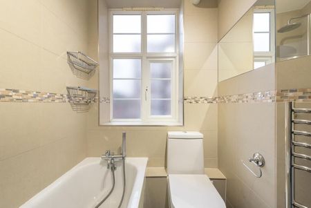 2 Bed Flat, Barrington Court, N10 - Photo 4