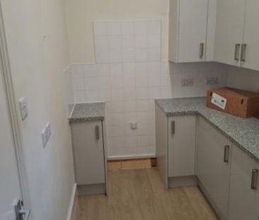 2 Bed Flat, Knighton Drive, LE2 - Photo 6