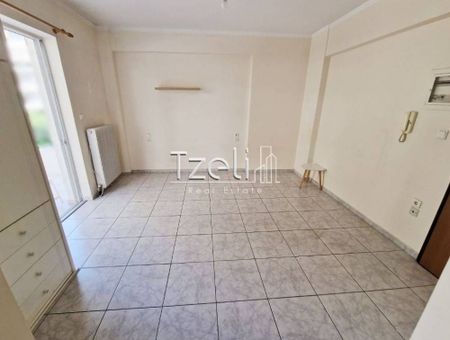 Studio/Γκαρσονιέρα για ενοικίαση Αγία Σοφία (Πάτρα) - Photo 4