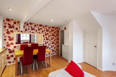 17 Sandringham Street, Belfast, BT9 7DR - Photo 3