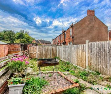2 bedroom terraced house to rent - Photo 2