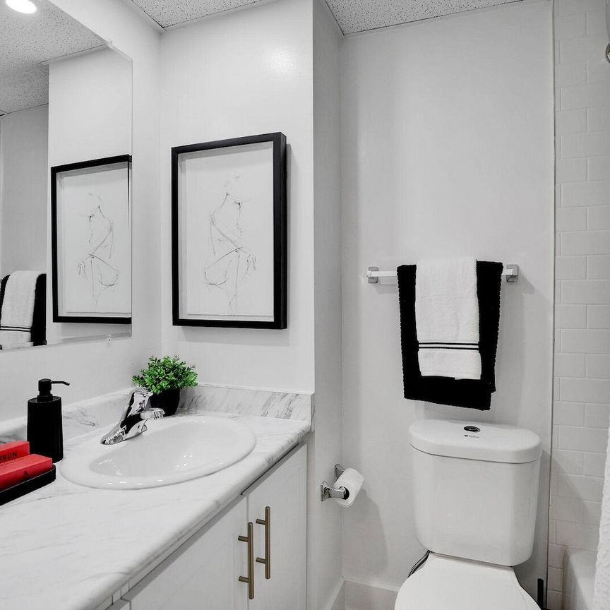 2935 Richmond Road, Ottawa, ON - Photo 1