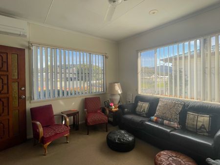 Coffs Harbour, 40 Meadow Street - Photo 5