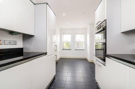 5 bedroom house to rent - Photo 3