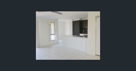 Don’t Let This one Get Away! Modern Town House In A Prime Location!! - Photo 2