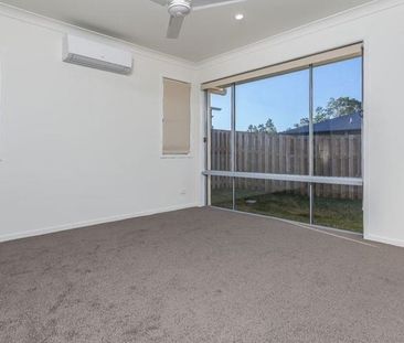 Spacious & Modern Living Home in Sought After Mango Hill! - Photo 4