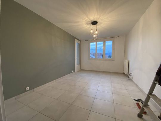 Location appartement 2 pièces 51.8 m² à Valence (26000) - Photo 1