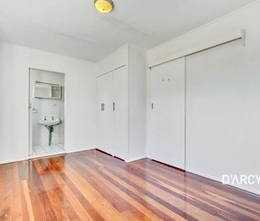 3/7 SAYERS ST - Photo 1