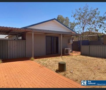 3 BEDROOM VILLA - Photo 4