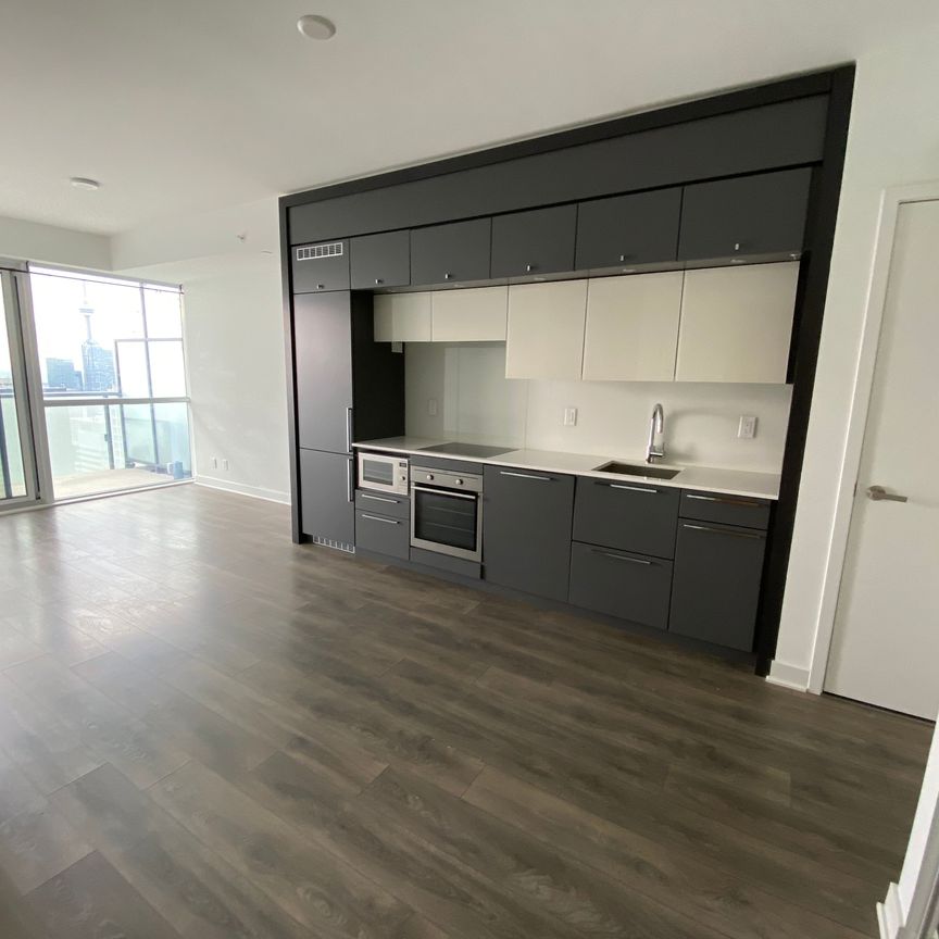 For Lease - 15 Grenville Street Unit# 4802, Toronto, Ontario - Photo 1