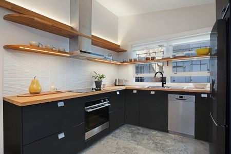 Completely redefined cottage in the heart of Randwick (Enter via Greenstead lane) - Photo 3