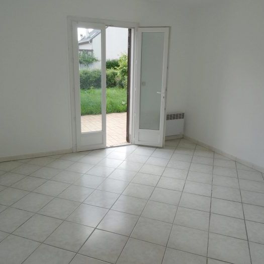 T2 Le Thillay - Photo 1