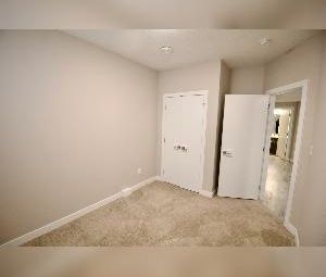 1 Bed 1 Bath Suite Chapelle Edmonton SW - Photo 4
