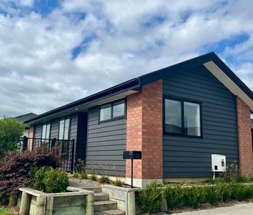 2-Bedroom Duplex in Prime Baverstock Location - Photo 5