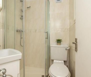 Studio Flat, Redland Road, BS6 - Photo 5