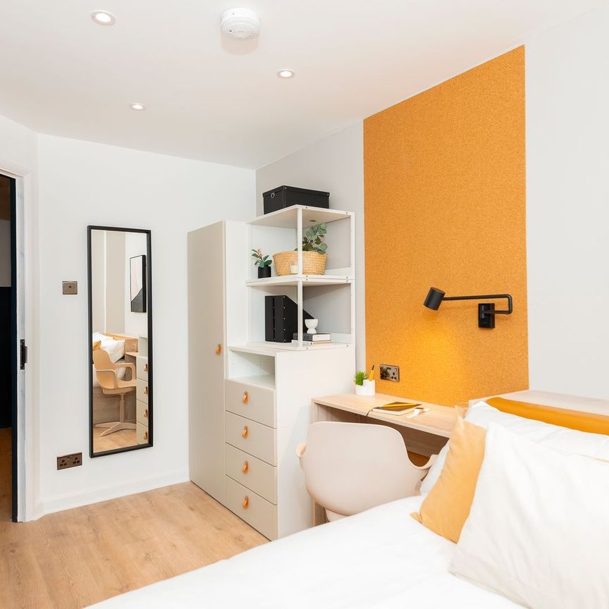 44a Peveril Street, Room 3, 4, 5 & 6, NG7 4AH, NOTTINGHAM - Photo 1