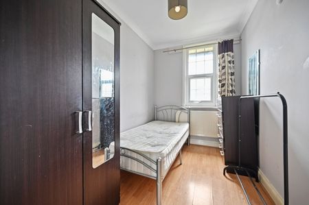 4 Bed Terraced House, Braybrook Street, W12 - Photo 5