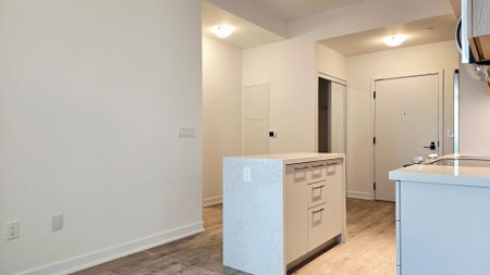 For Lease - 500 Plains Road Unit# 602, Burlington, Ontario - Photo 3