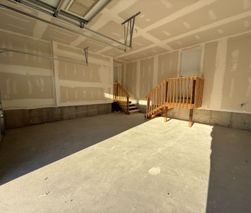 For Lease - 1 Larissa Park Drive, Quinte West, Ontario - Photo 1