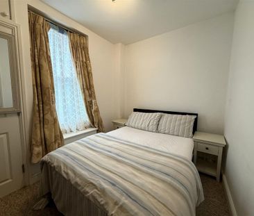 Newcomen Road, Dartmouth - Photo 1