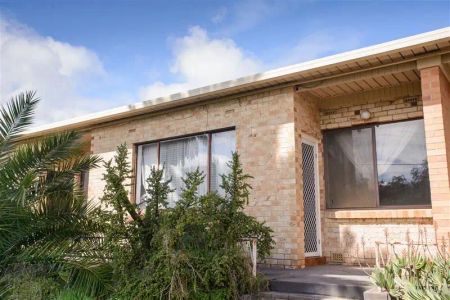 “Coastal Convenience with Low-Maintenance Living” - Photo 4