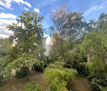 Charmant möbilierte 1-Zimmer-Wohnung mit Südbalkon in Schöneberg - Photo 1