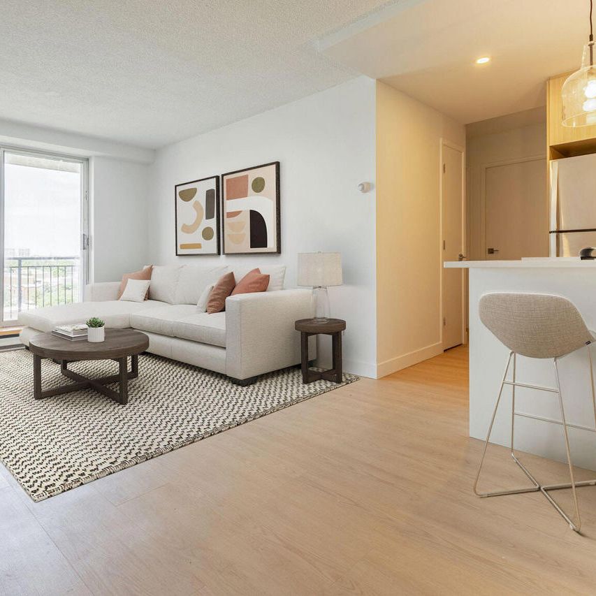 2 chambres - 1825 Ste Rose Street, Montréal - Photo 1